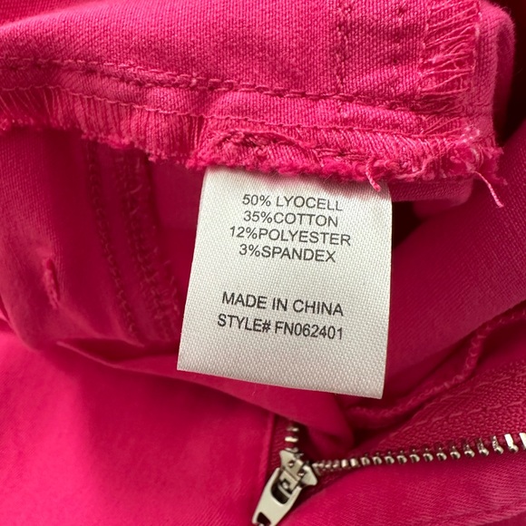 Classic Color High Waisted Jeans in Raspberry - Picture 6 of 11